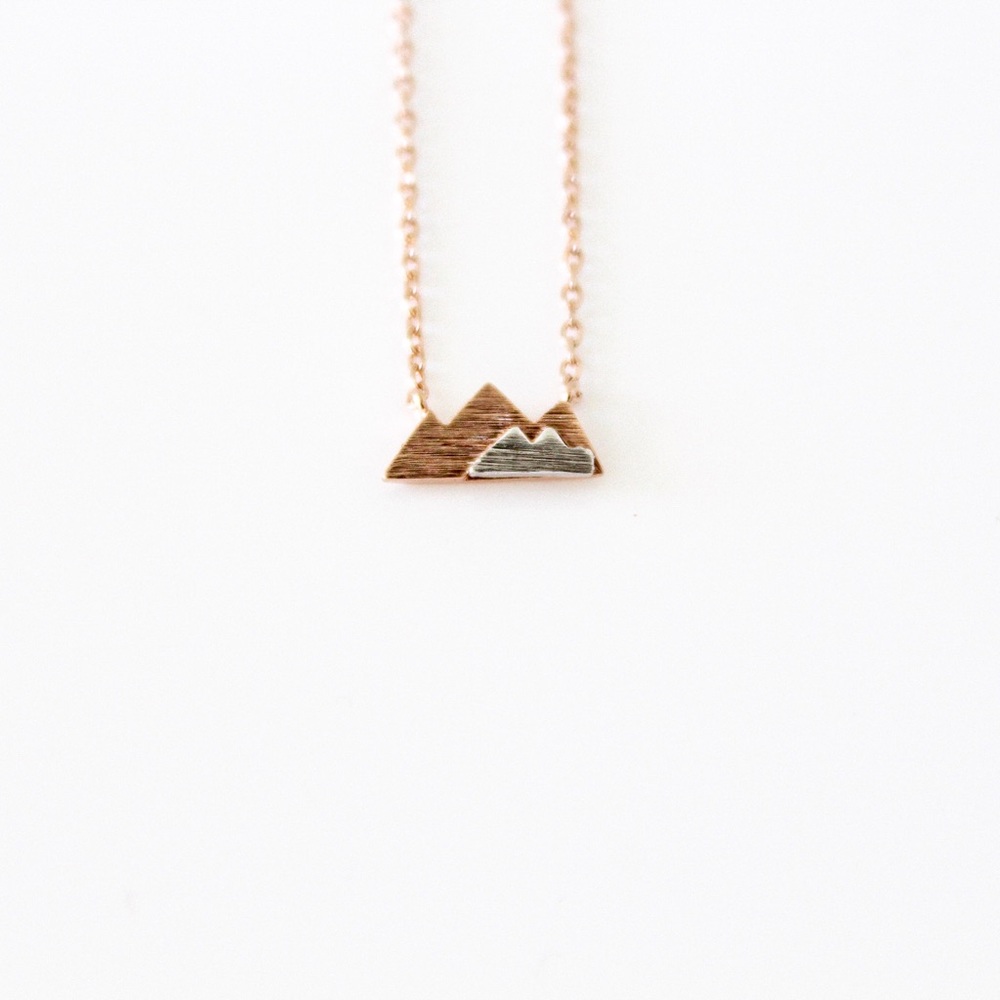Rose Gold Mountain Dainty Necklace - Picture 1 of 1